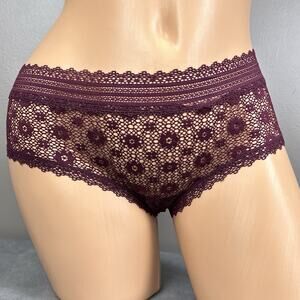 Victoria's Secret Hiphugger Panty Sheer See Through Lace Size Medium New Purple